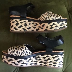 circus by sam edelman abigal platform sandal